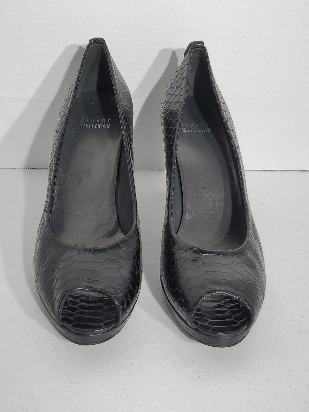 Stuart Weitzman 8.5 Whimsigoth Wedding Black Snakeskin Peep-Toe Pumps